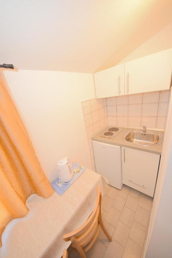 Apartments Jakov โอเรบิก ภายนอก รูปภาพ