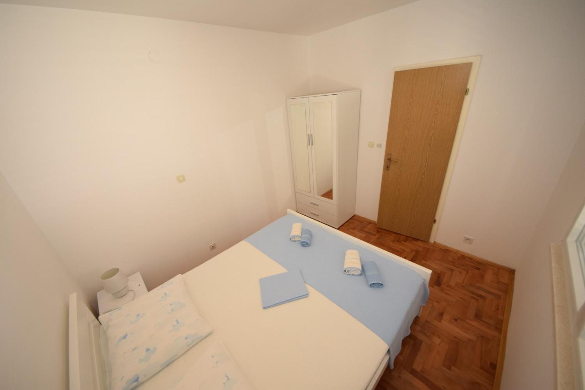 Apartments Jakov โอเรบิก ภายนอก รูปภาพ